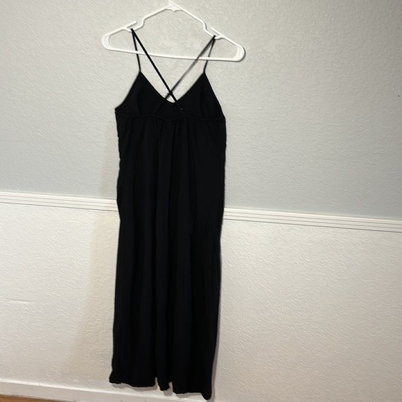 Old Navy adjustable spaghetti strapped midi dress - Picture 2 of 6